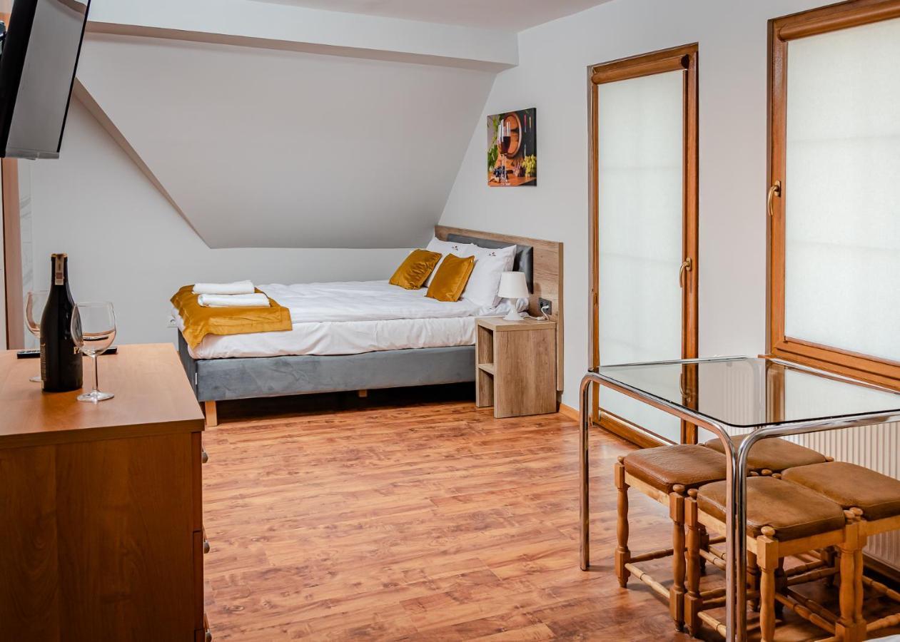 Sun & Wine Hotel Pobierowo Kültér fotó